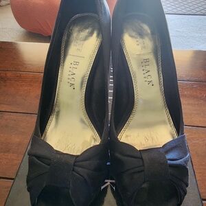White House Black Market Black Bow Heels